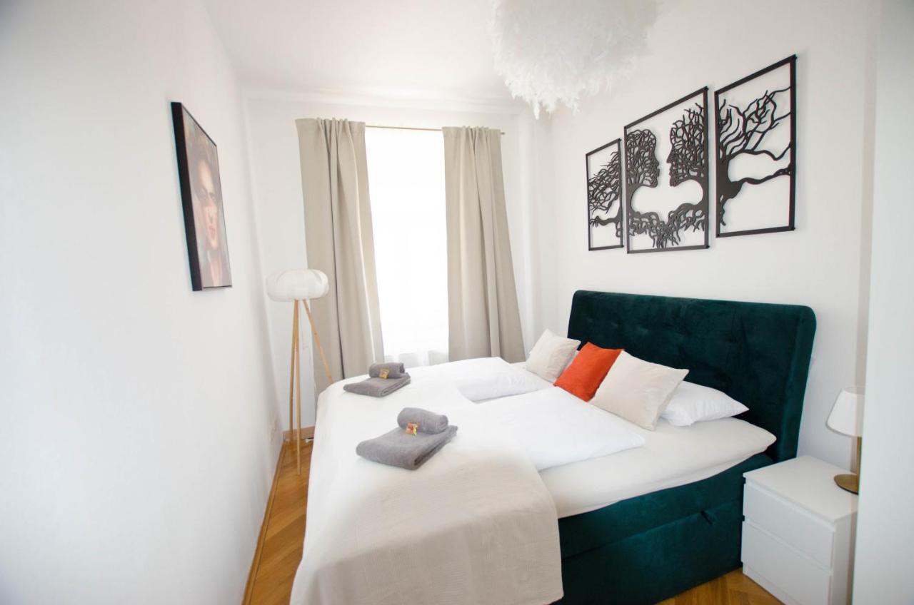 Casarina - Stilvoller Altbau In Zentraler Lage *